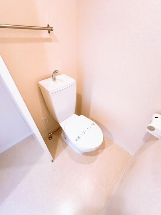 物件内観写真13　(トイレ)