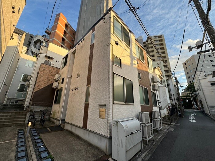 物件外観写真2　(外観写真)