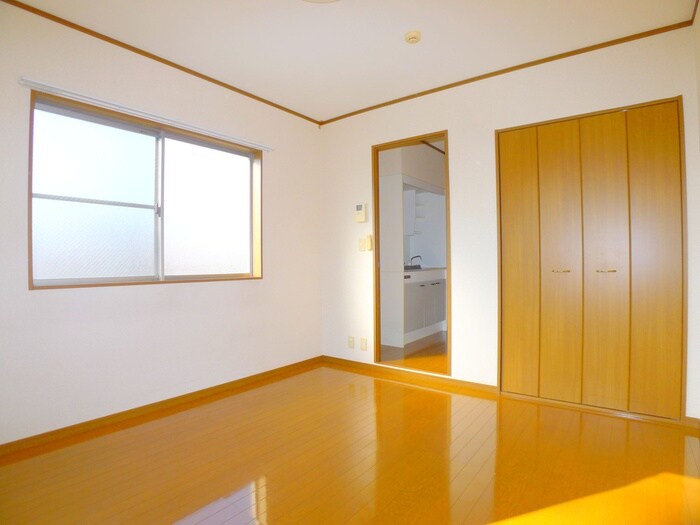 物件内観写真9　(居室)