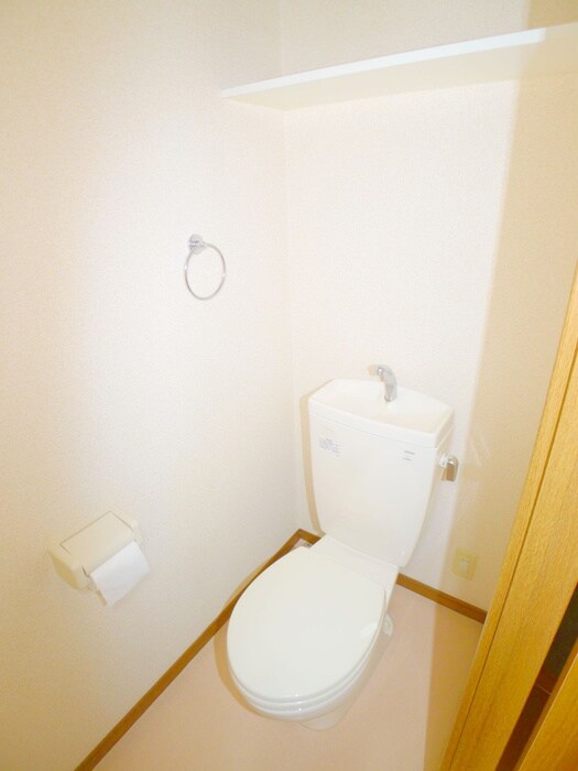 物件内観写真18　(トイレ)