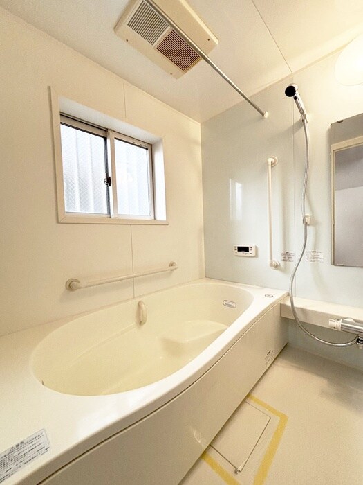 物件内観写真11　(バス／シャワールーム等)