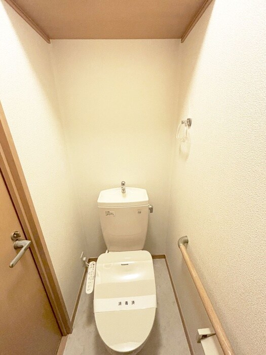 物件内観写真13　(トイレ)