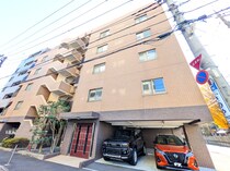 Ｐａｒｋ　ＡＹＡＳＥの外観写真