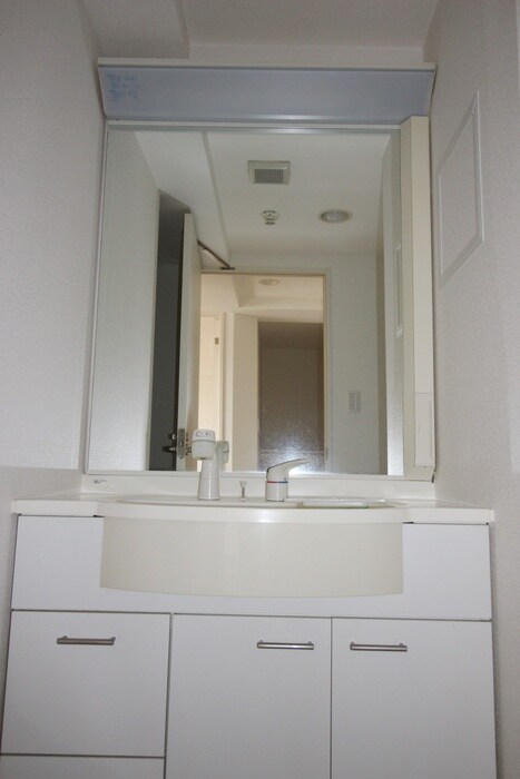 物件内観写真12　(洗面)