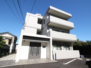 ラ・クローヌ外観写真