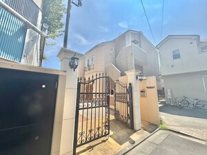 アンバサダー上石神井外観写真