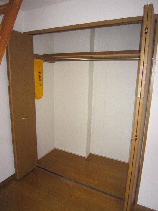 物件内観写真9　(収納)