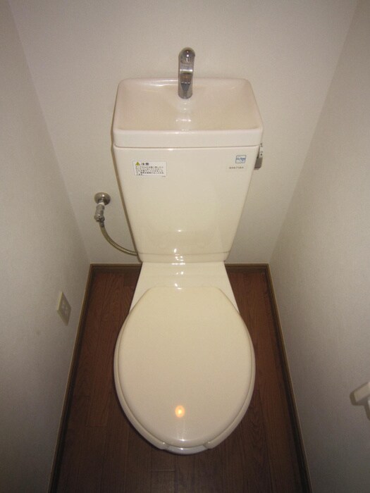 物件内観写真15　(トイレ)