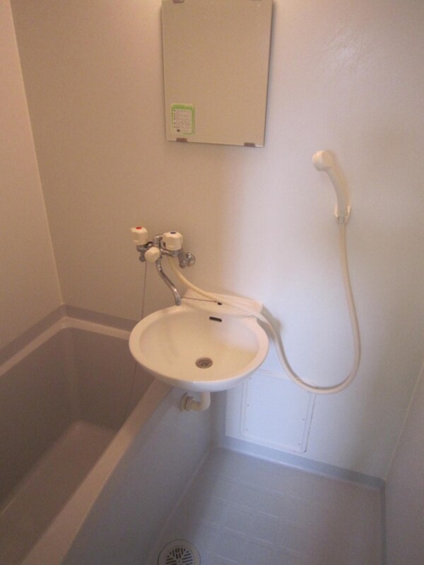 バス／シャワールーム等