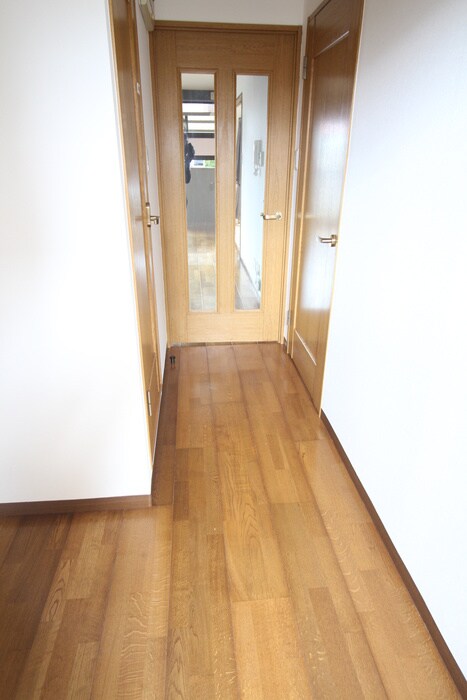 物件内観写真22　(廊下)