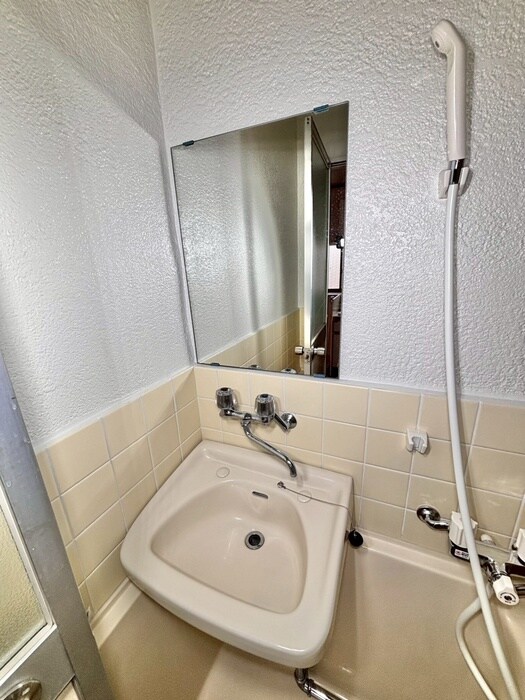 物件内観写真8　(洗面)