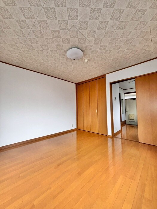 物件内観写真19　(居室)