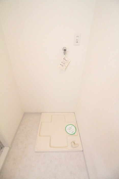 物件内観写真15　(洗濯機置場)