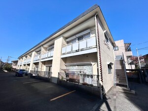 カ－サキシ外観写真