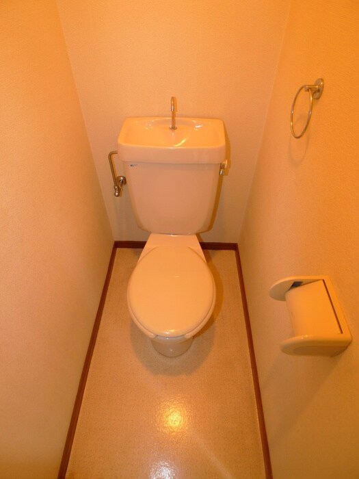 物件内観写真12　(トイレ)