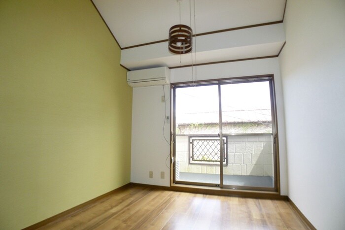 物件内観写真7　(居室)