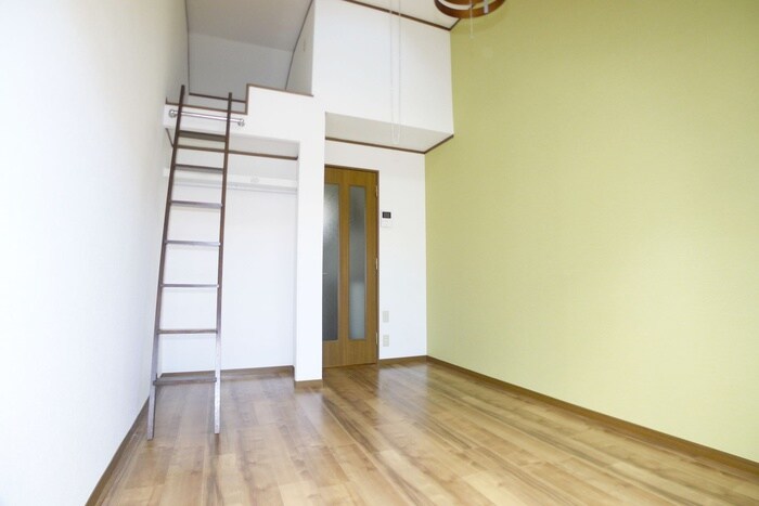 物件内観写真8　(居室)