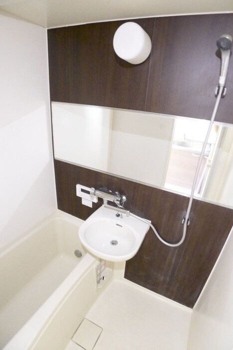 物件内観写真10　(バス／シャワールーム等)