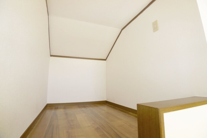 物件内観写真16　(ロフト)