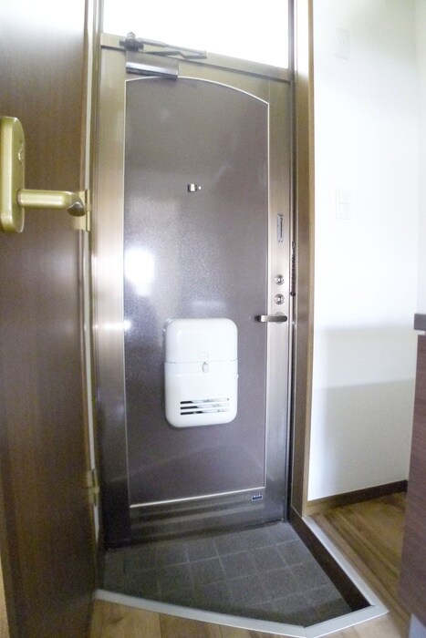 物件内観写真20　(玄関)