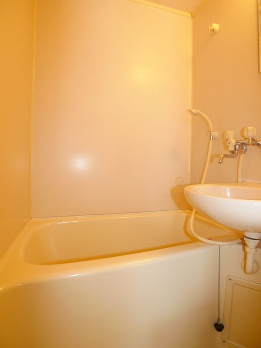 物件内観写真12　(バス／シャワールーム等)