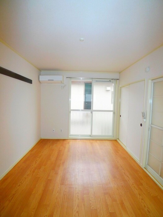 物件内観写真15　(室内からの展望)