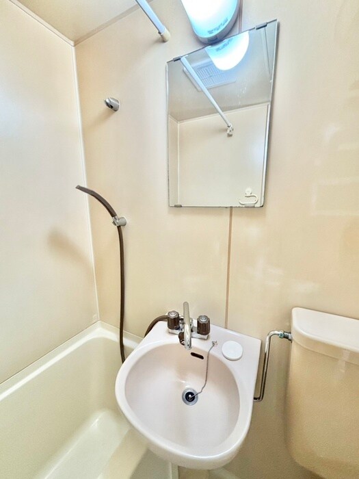 物件内観写真12　(洗面)