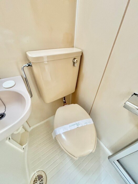 物件内観写真13　(トイレ)