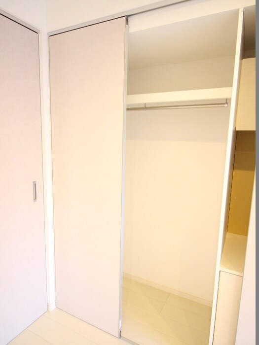 物件内観写真9　(収納)