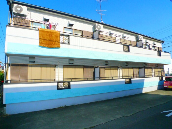 メゾン緑丘の物件外観写真