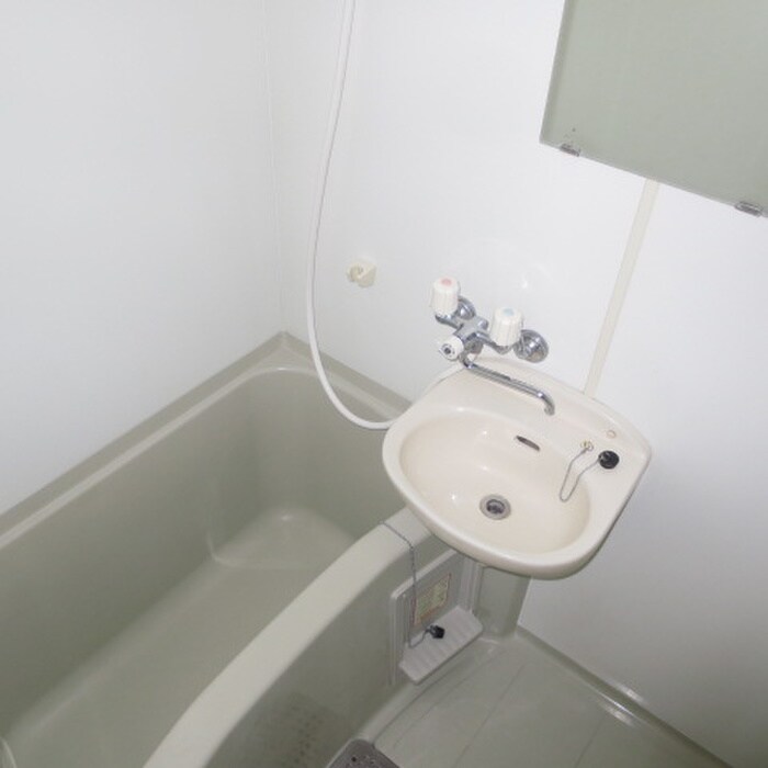 物件内観写真12　(バス／シャワールーム等)