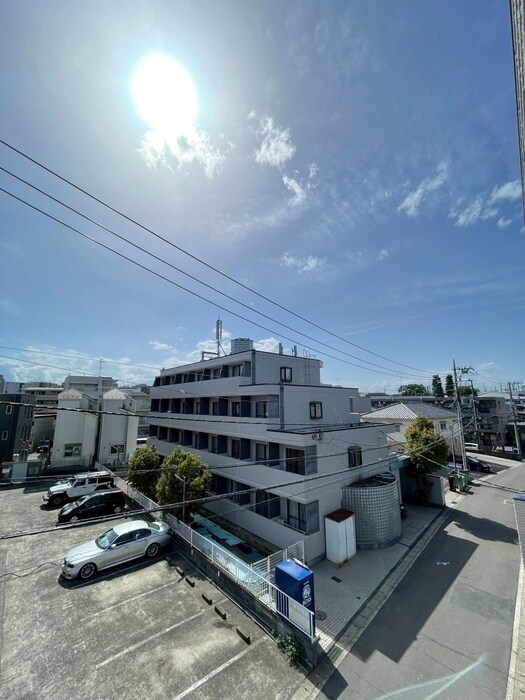 物件内観写真15　(室内からの展望)