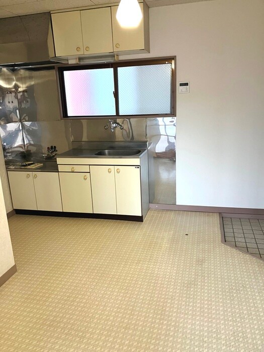 物件内観写真5　(内観写真)