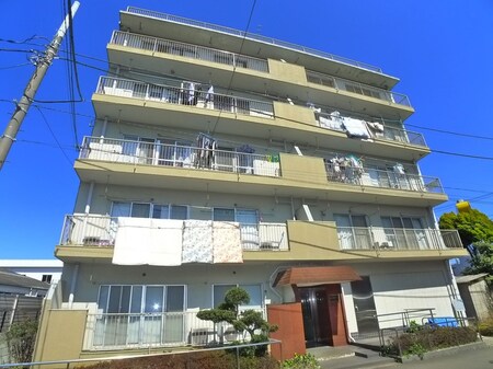 松戸長岡ハイツ外観写真