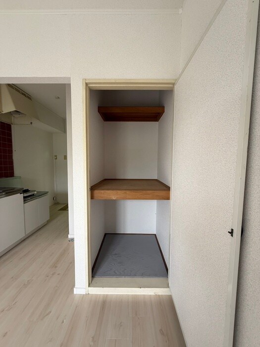 物件内観写真13　(収納)