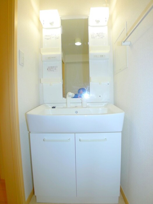 物件内観写真13　(洗面)