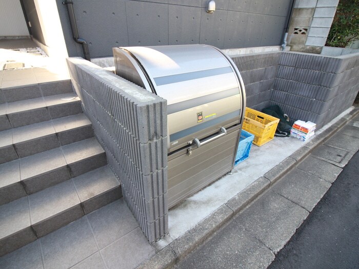 物件外観写真6　(建物設備)