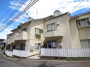 鴨居一番館外観写真