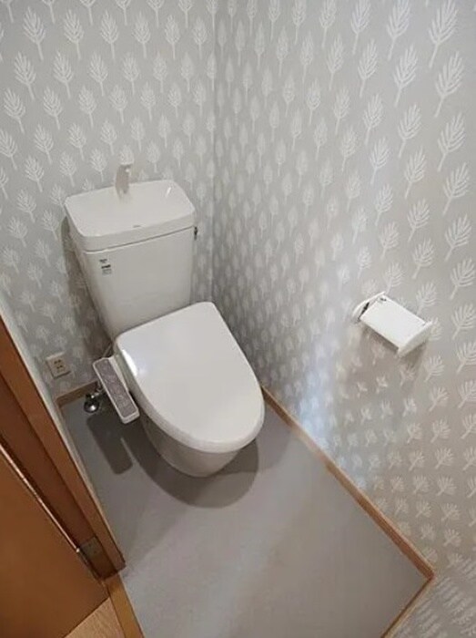 物件内観写真10　(トイレ)