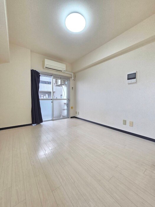 物件内観写真17　(居室)