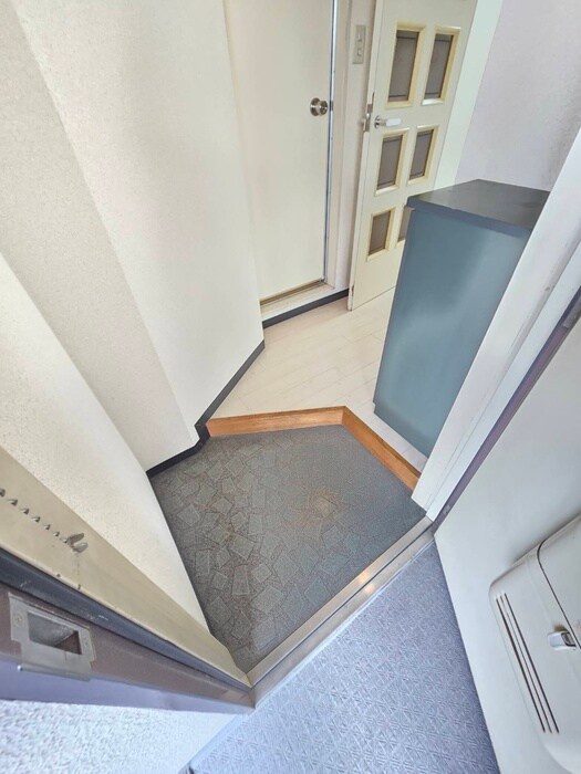 物件内観写真22　(玄関)