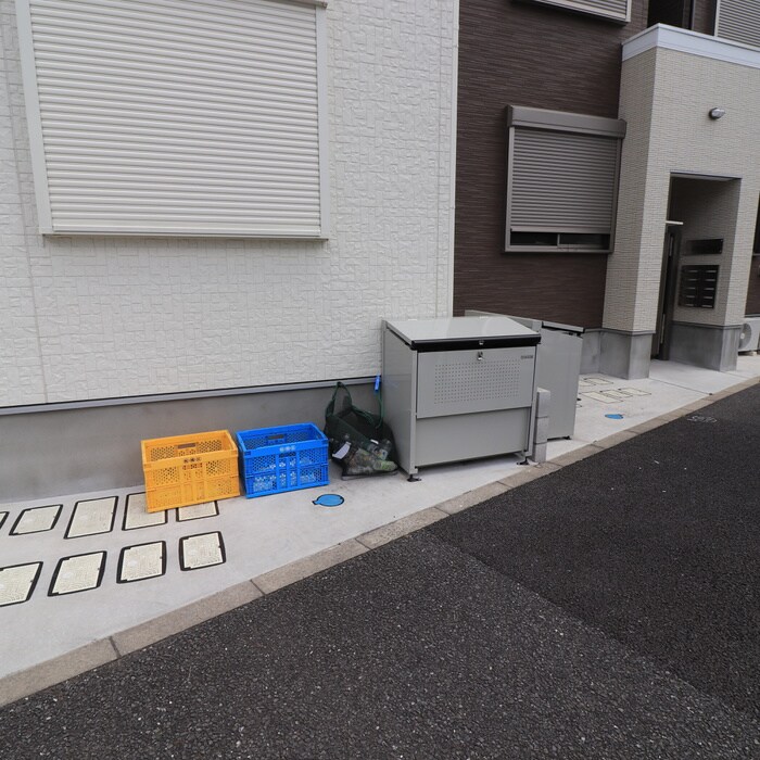 物件外観写真6　(外観写真)