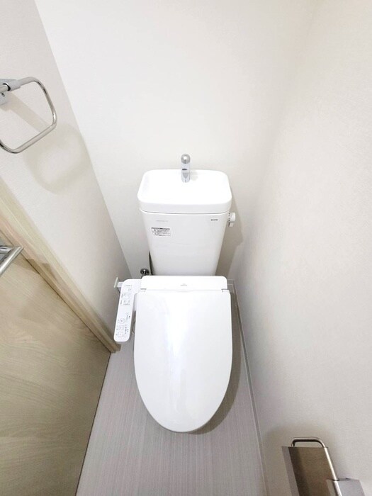 物件内観写真13　(トイレ)