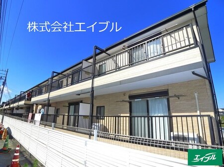 リヴェ－ル南ユ－カリが丘外観写真