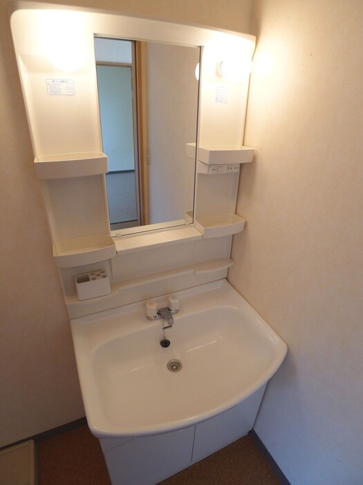 物件内観写真13　(洗面)