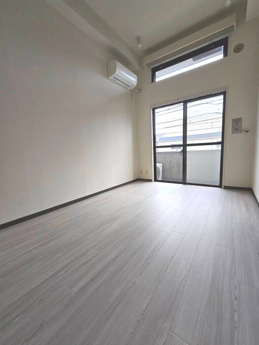 物件内観写真5　(居室)