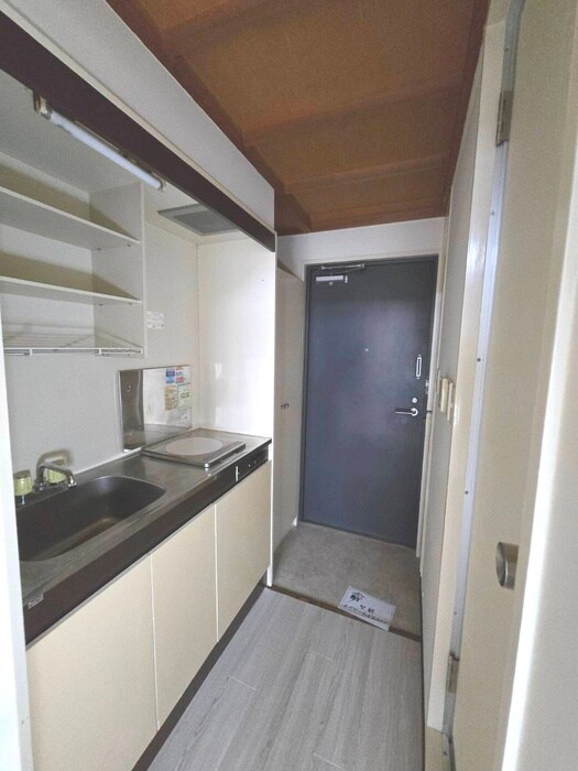 物件内観写真14　(廊下)