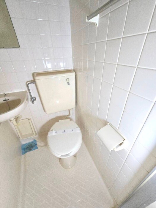 物件内観写真17　(トイレ)