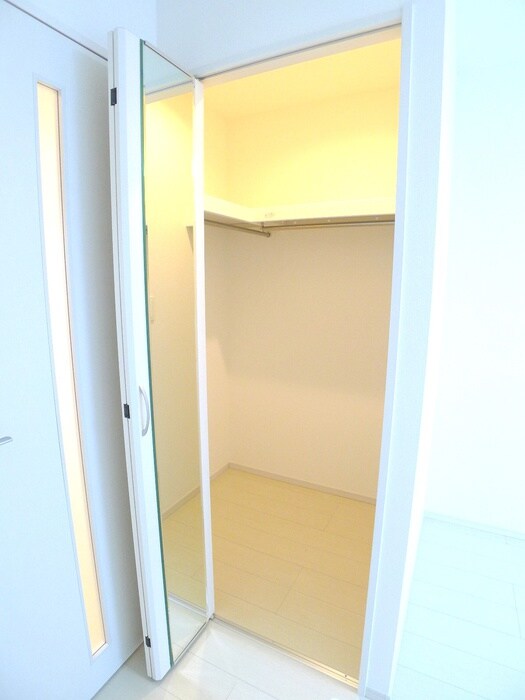 物件内観写真18　(収納)