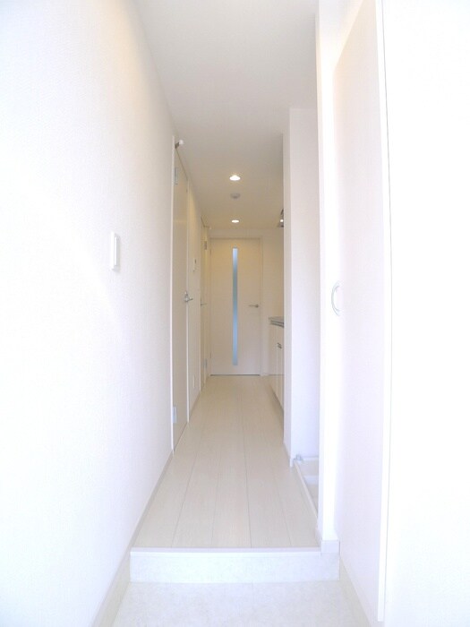 物件内観写真19　(玄関)